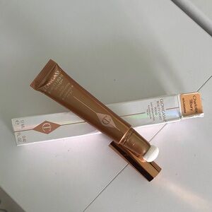 Charlotte Tilbury glowgasm beauty light wand